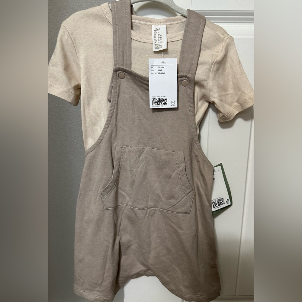 NWT H&M Baby boy Overalls Size 18 months